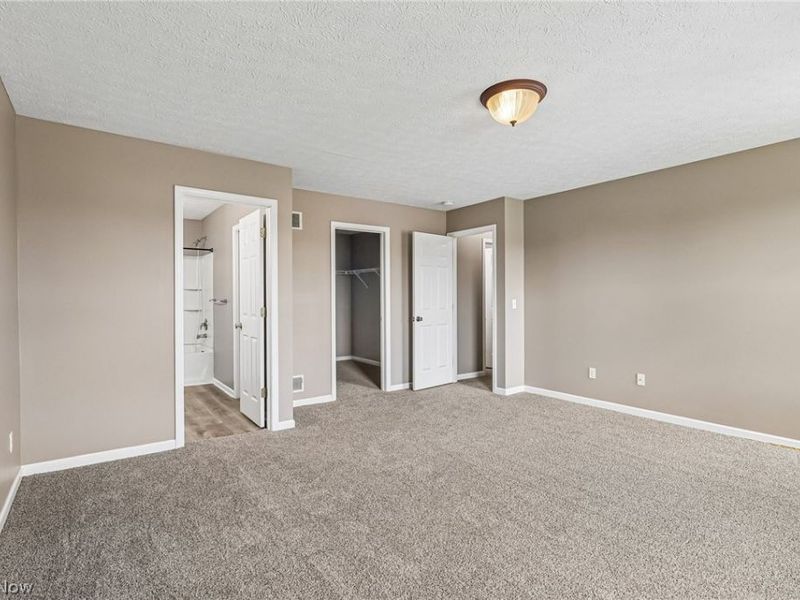 38210 Kingston Drive, North Ridgeville, OH 44039 Photo 21