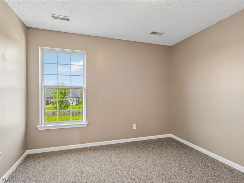 38210 Kingston Drive, North Ridgeville, OH 44039 Photo 24