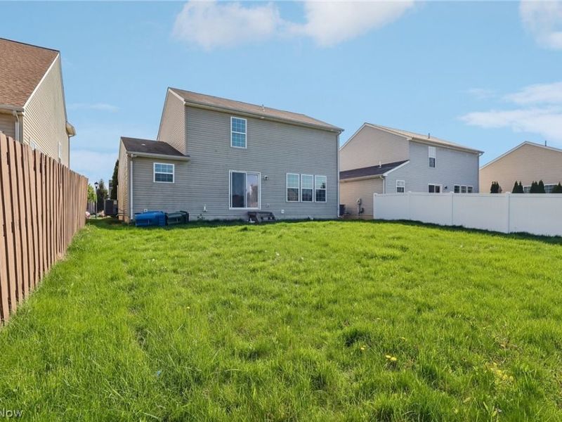 38210 Kingston Drive, North Ridgeville, OH 44039 Photo 33