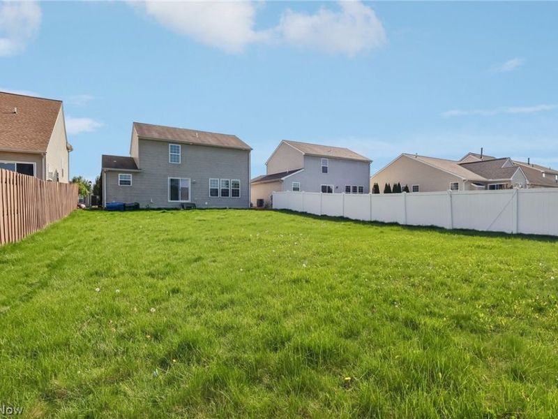 38210 Kingston Drive, North Ridgeville, OH 44039 Photo 34