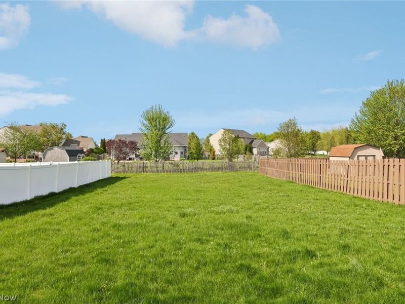 38210 Kingston Drive, North Ridgeville, OH 44039 Photo 35