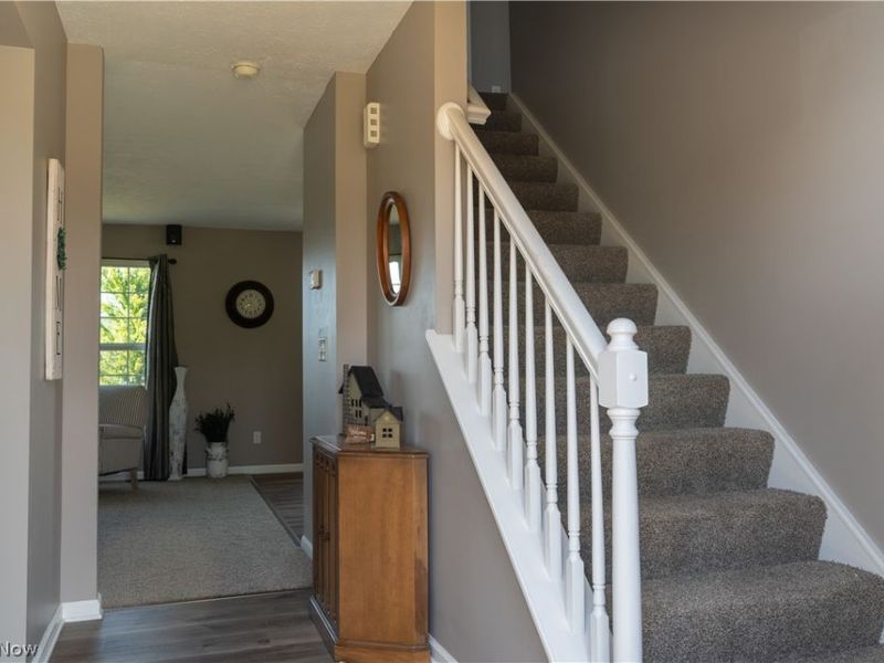 38210 Kingston Drive, North Ridgeville, OH 44039 Photo 5