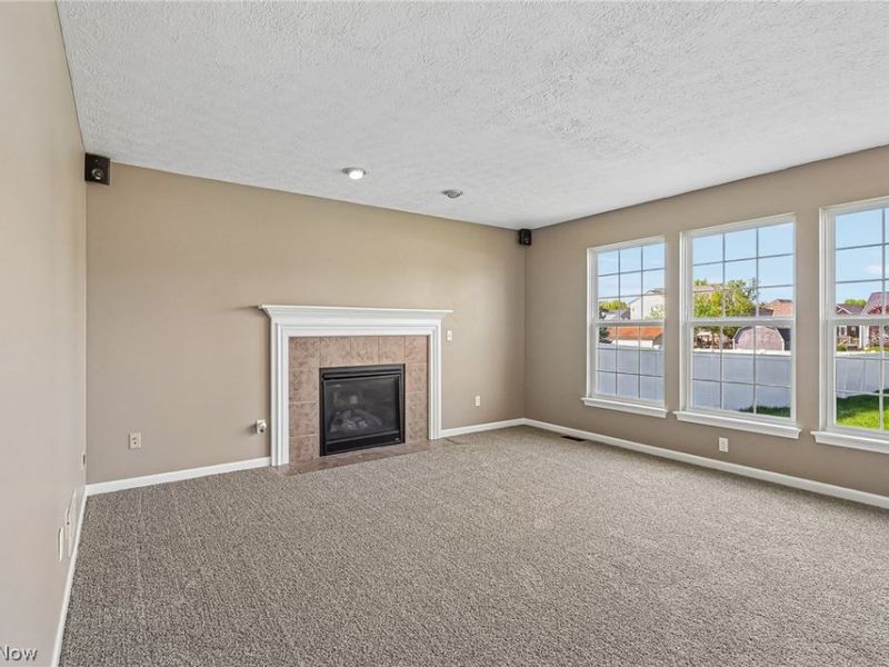 38210 Kingston Drive, North Ridgeville, OH 44039 Photo 7