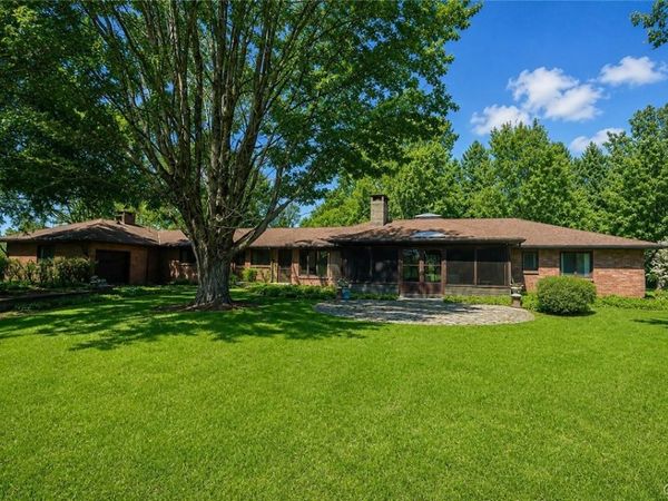7500 Hunt Lane, Fayetteville, NY 13066