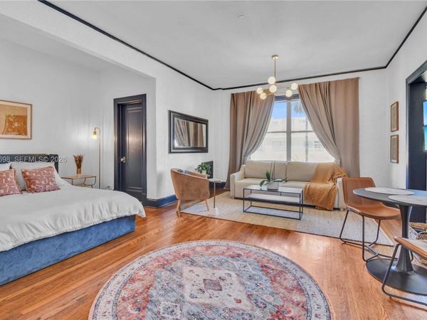 900 16th St , Unit 201, Miami Beach, FL 33139