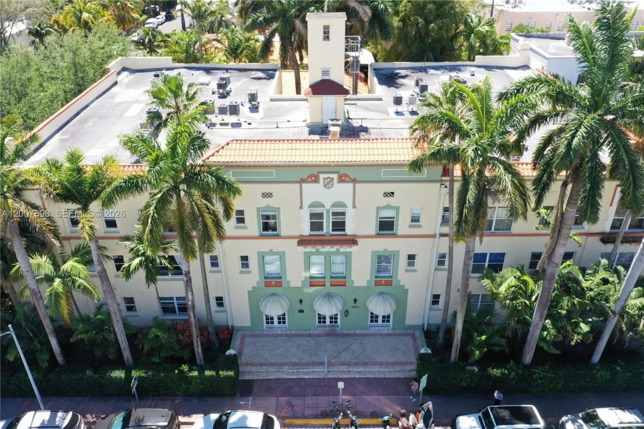 900 16th St, Unit 201, Miami Beach, FL 33139 Photo