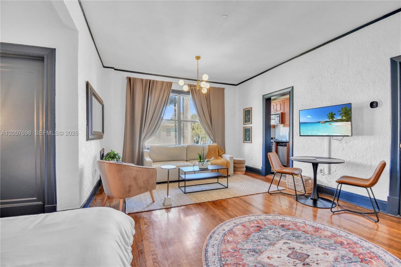 900 16th St, Unit 201, Miami Beach, FL 33139 Photo