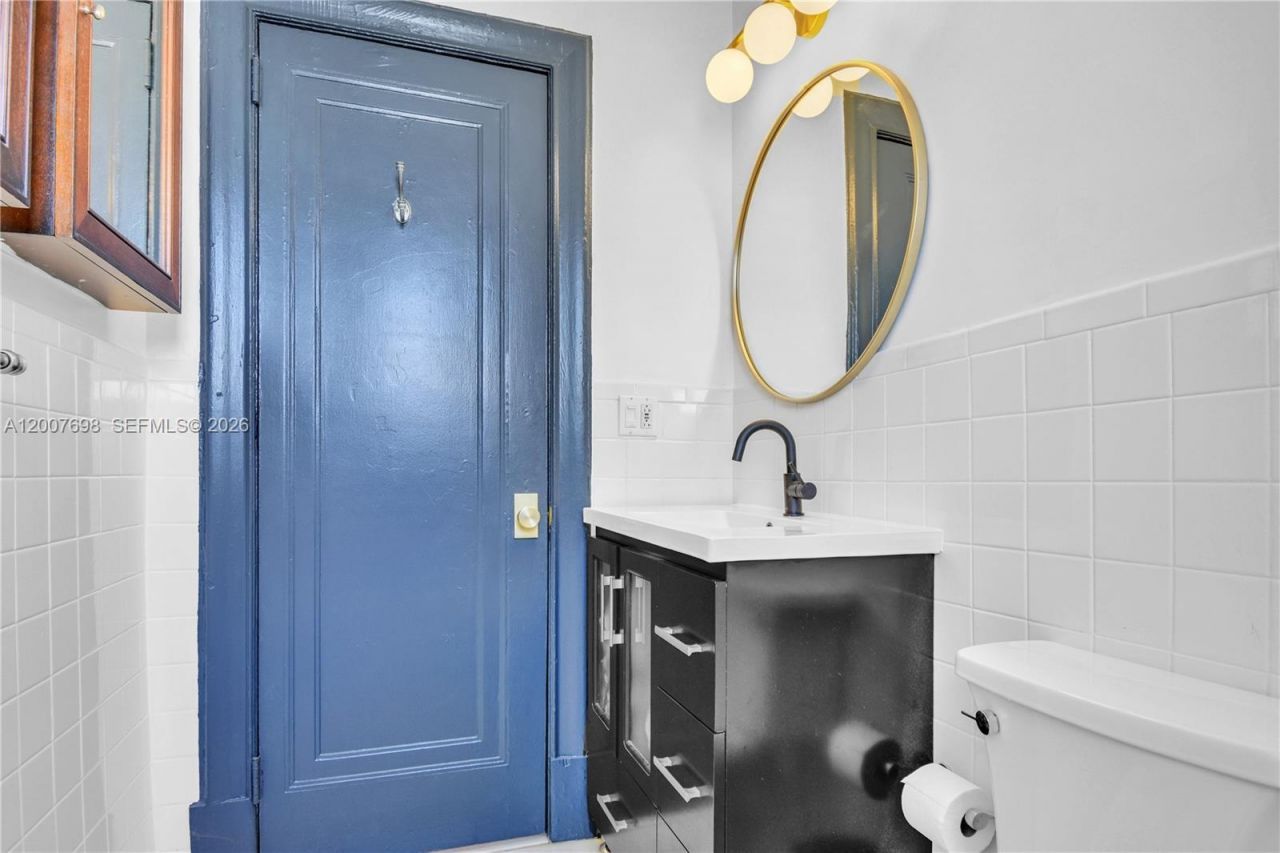 900 16th St, Unit 201, Miami Beach, FL 33139 Photo