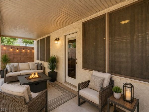 2518 Lord Orville Court, North Las Vegas, NV 89031
