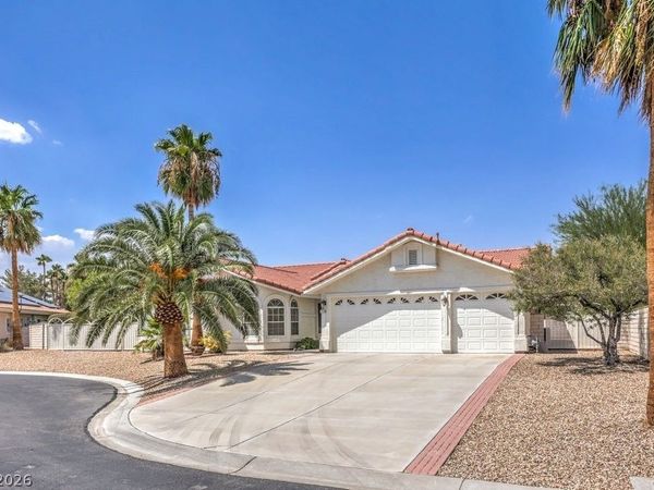 7728 Silver Wells Road , Las Vegas, NV 89149