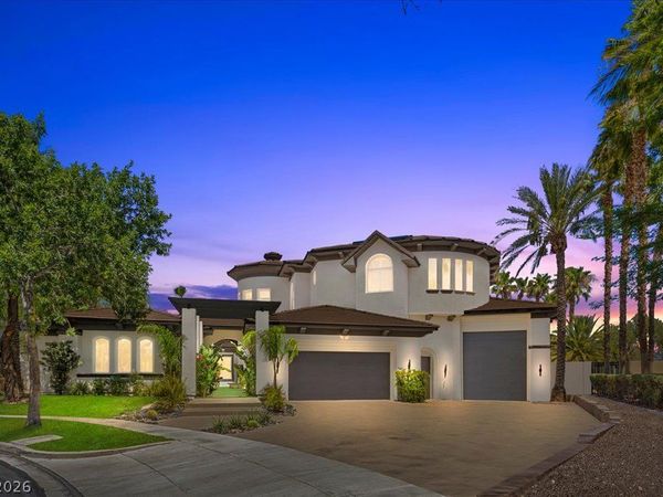 9252 Tournament Canyon Drive, Las Vegas, NV 89144