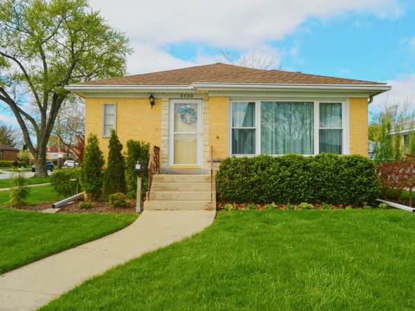 8400 N Osceola Avenue , Niles, IL 60714