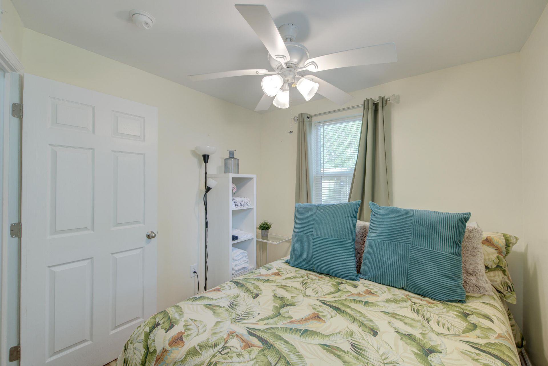 2128 Courtland Avenue Photo 18