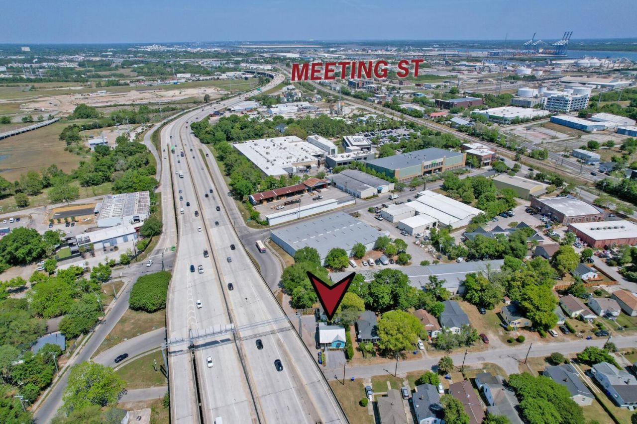 2128 Courtland Avenue Photo 4