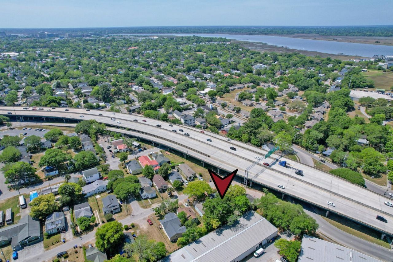 2128 Courtland Avenue Photo 46