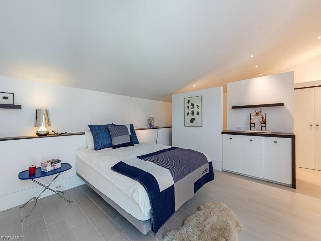 1218 14th Ave N, Naples, FL 34102 Photo