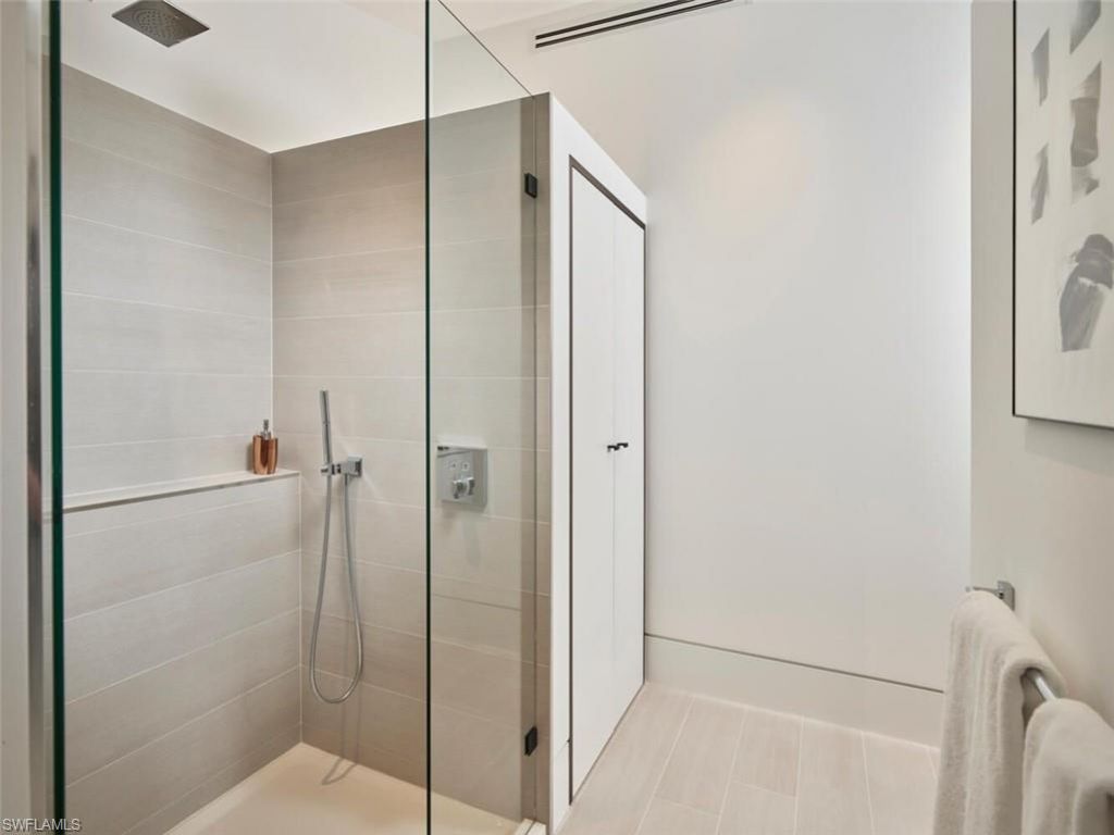 1218 14th Ave N, Naples, FL 34102 Photo