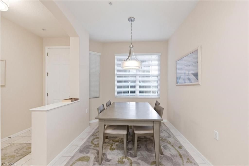 4873 Hampshire Ct , Unit 104, Naples, FL 34112 Photo