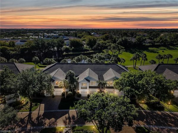 2130 Aberdeen LN , Unit 9-102, NAPLES, FL 34109