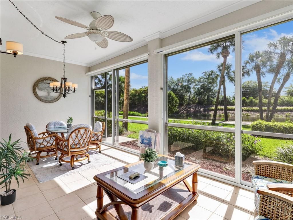 2130 Aberdeen Ln, Unit 9-102, Naples, FL 34109 Photo