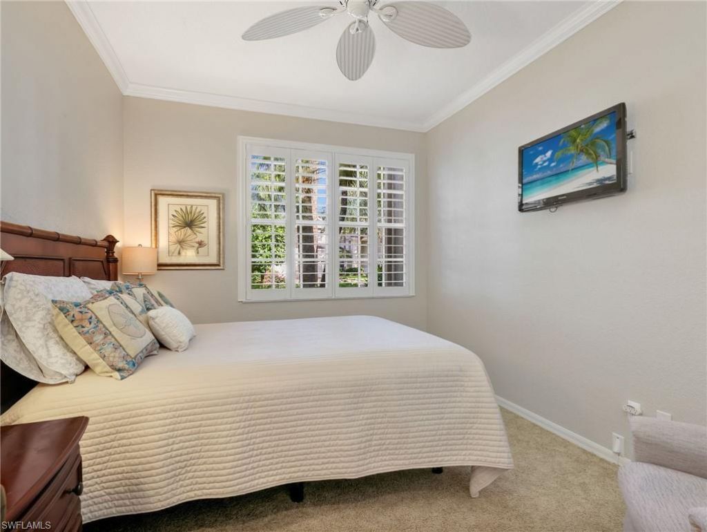 2130 Aberdeen Ln, Unit 9-102, Naples, FL 34109 Photo