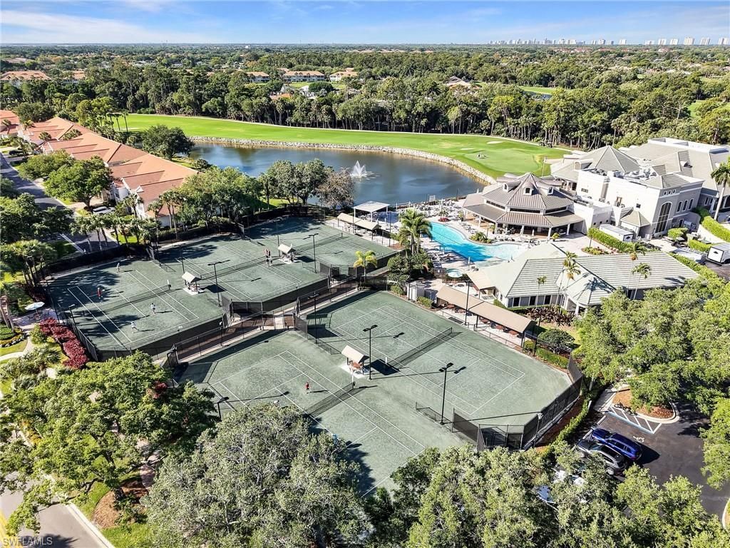 2130 Aberdeen Ln, Unit 9-102, Naples, FL 34109 Photo