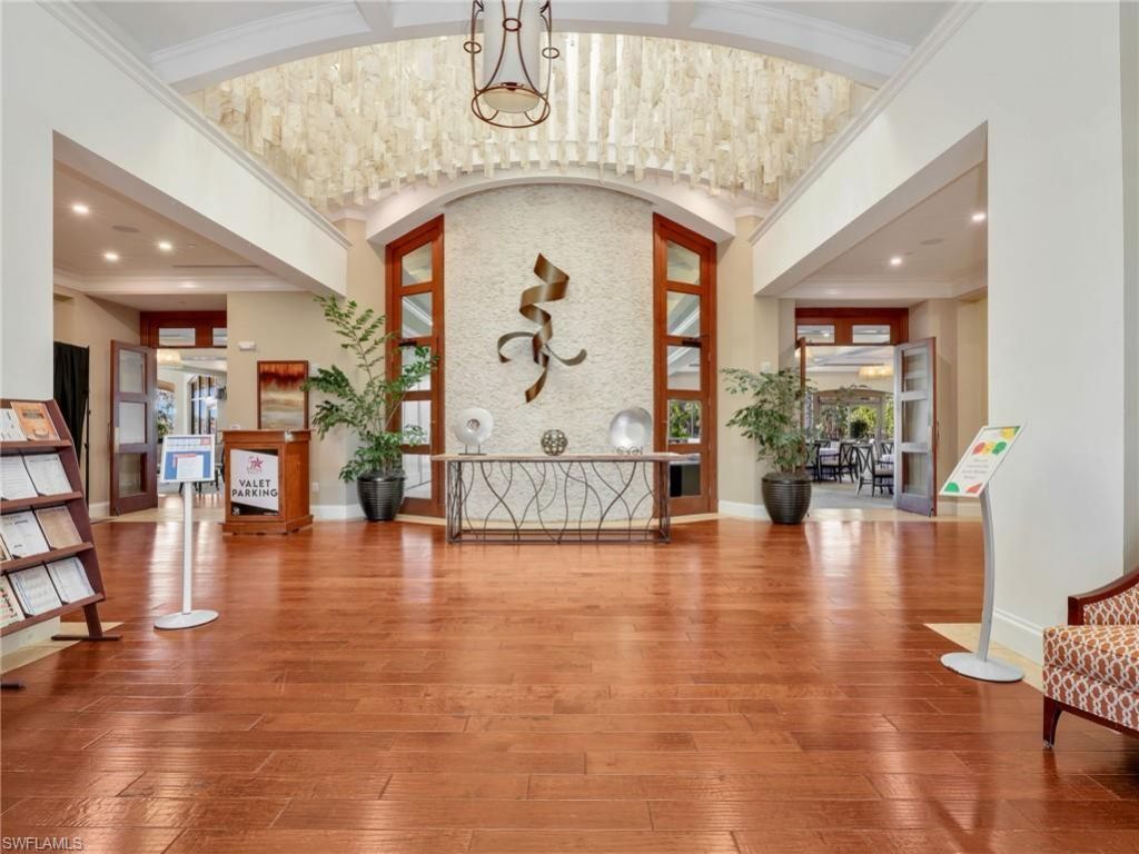 2130 Aberdeen Ln, Unit 9-102, Naples, FL 34109 Photo