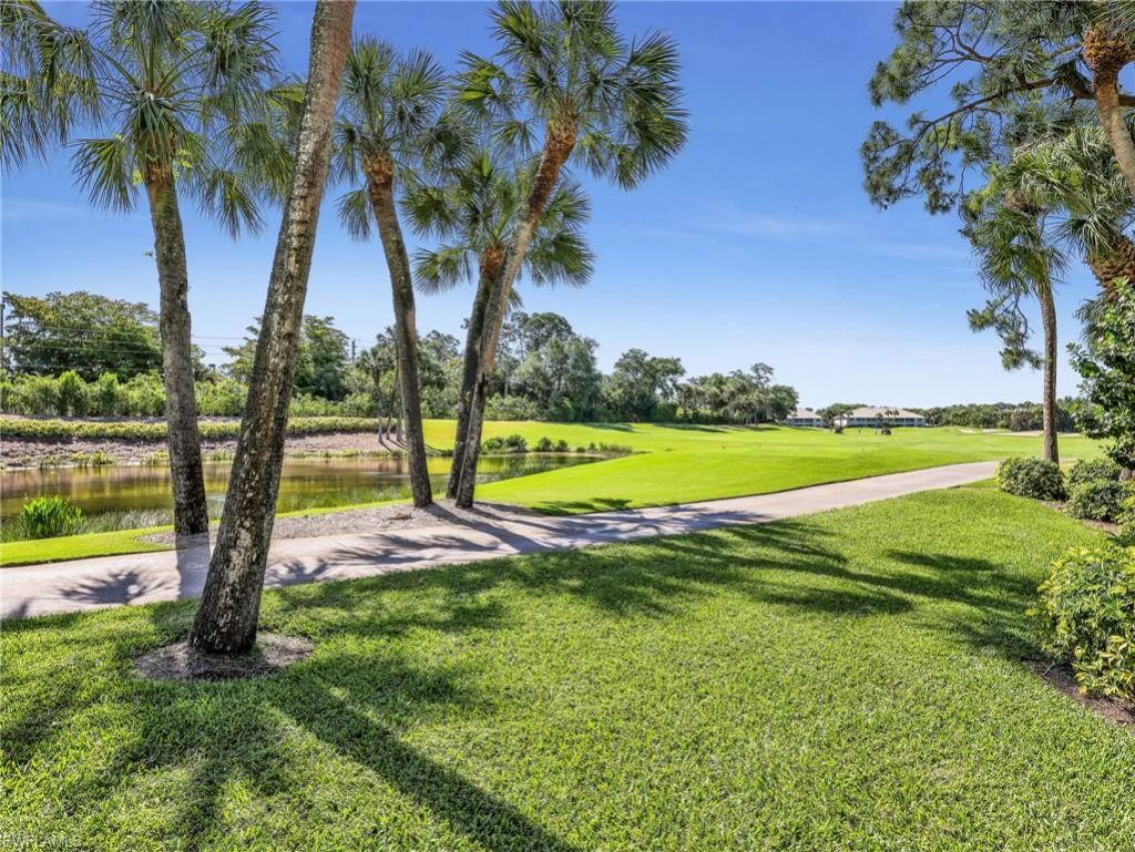 2130 Aberdeen Ln, Unit 9-102, Naples, FL 34109 Photo