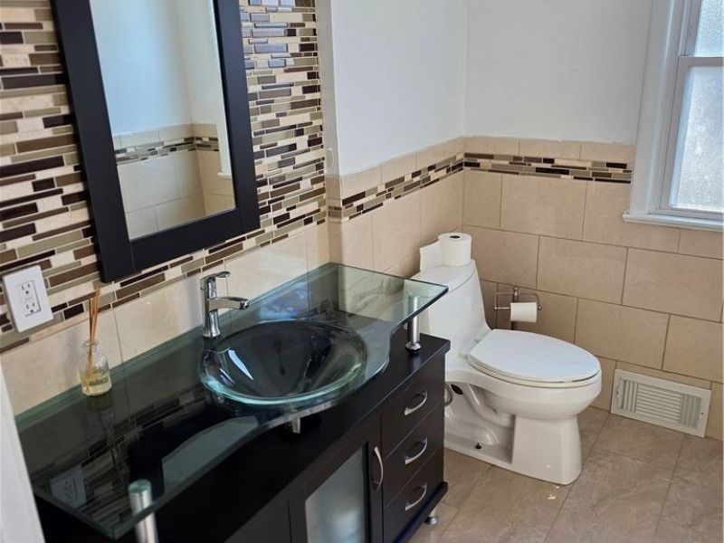 5820 Wilson Mills Road, Highland Hills, OH 44143 Photo 6