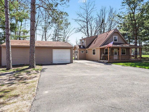 491 Big Stone Lake E, Lake, MI 48632