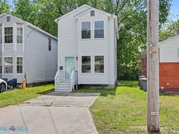 641 Ridgeway Avenue , Hampton, VA 23661