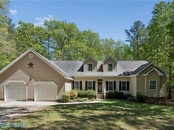 10107 Woods Creek Lane , Gloucester, VA 23061