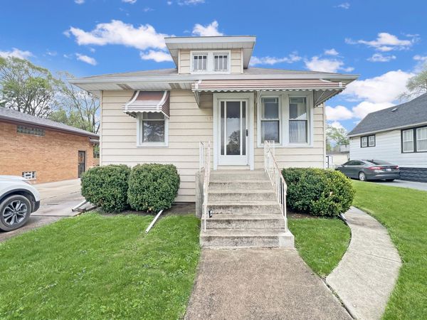 503 Freeland Avenue , Calumet City, IL 60409