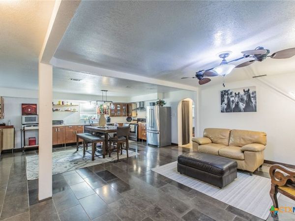 13273 Estate Trail , Belton, TX 76513