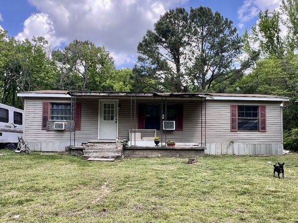 616 Powell St , Paris, TN 38242