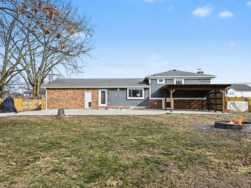 6885 Kyles Station Road, Liberty Township, OH 45044 Photo 5