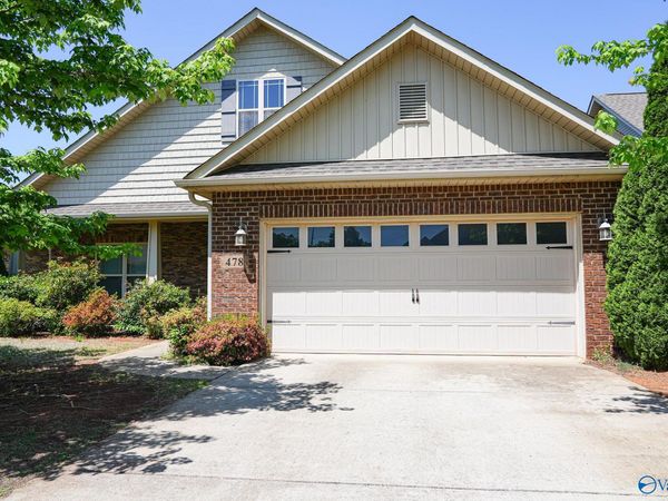 478 E Mossyleaf Drive, Huntsville, AL 35824