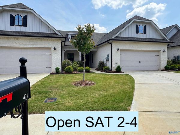 471 Raleigh Elm Drive SW, Huntsville, AL 35824