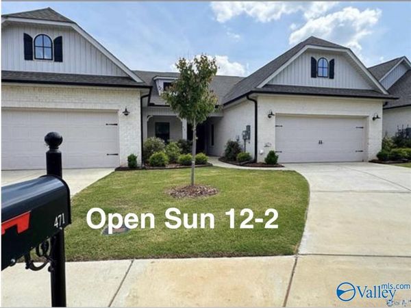 471 Raleigh Elm Drive SW, Huntsville, AL 35824