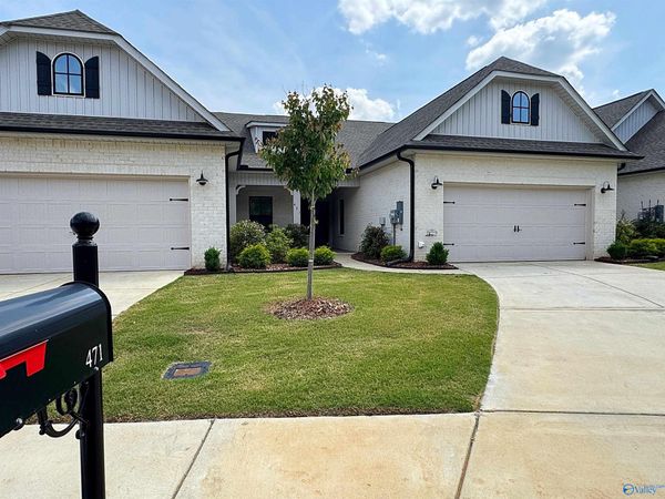 471 Raleigh Elm Drive SW, Huntsville, AL 35824