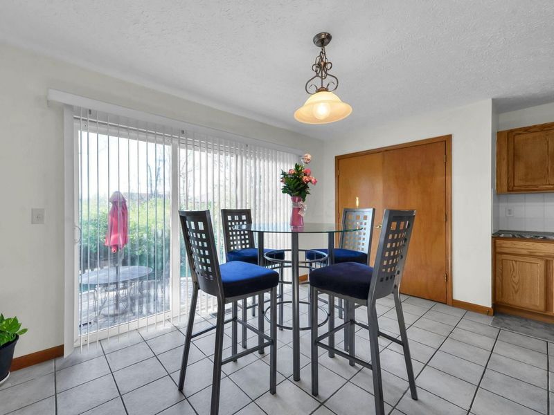 8142 Bellow Park Drive , Reynoldsburg, OH 43068 Photo 15