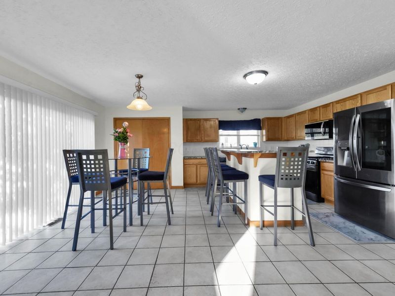 8142 Bellow Park Drive , Reynoldsburg, OH 43068 Photo 17