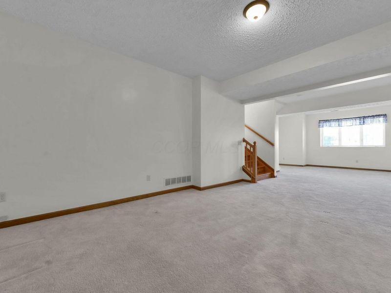 8142 Bellow Park Drive , Reynoldsburg, OH 43068 Photo 39