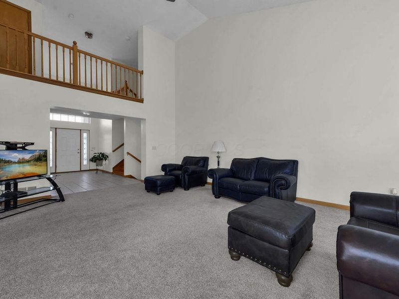8142 Bellow Park Drive , Reynoldsburg, OH 43068 Photo 6