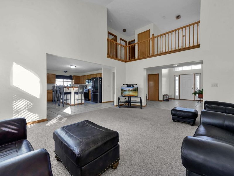 8142 Bellow Park Drive , Reynoldsburg, OH 43068 Photo 7