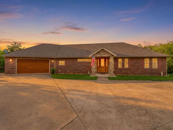 Kimberling City, MO 65686