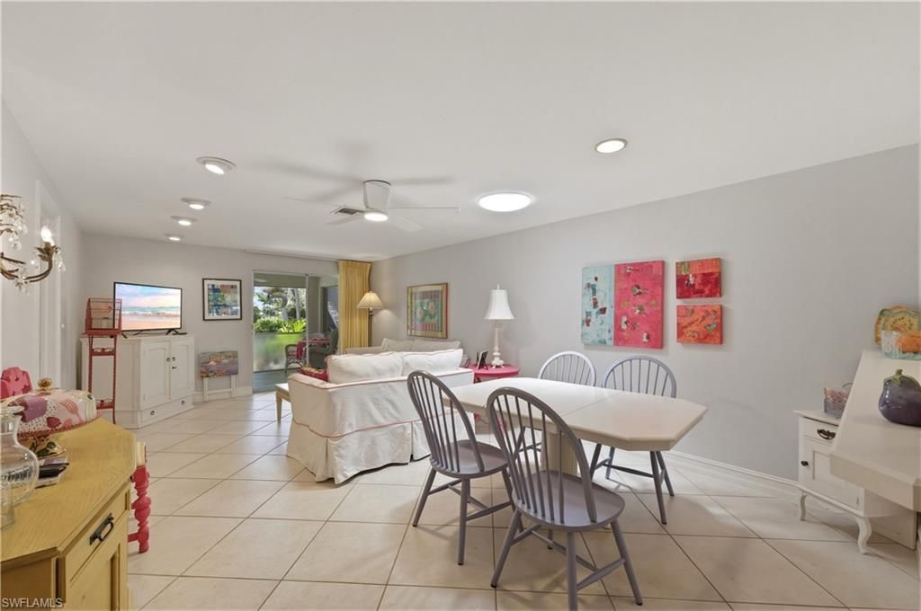 5579 Rattlesnake Hammock Rd, Unit B7, Naples, FL 34113 Photo