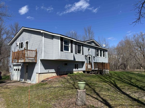 14 Ferry Road, South Hero, VT 05486