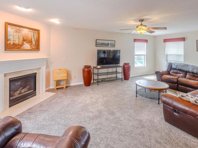 419 Thomas Pointe Court, Monroe, OH 45050 Photo 4