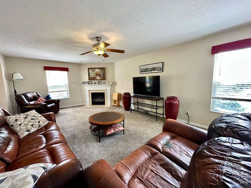 419 Thomas Pointe Court, Monroe, OH 45050 Photo 5